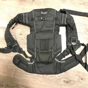 Evenflo Snugli baby carrier